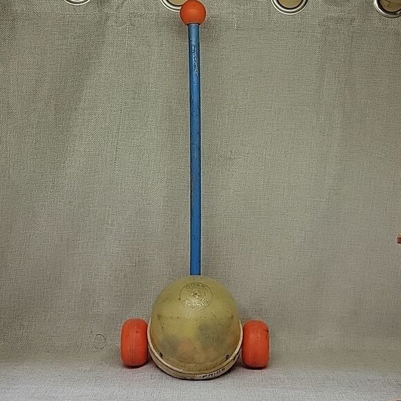 Fisher Price Corn popper, Mother Goose Says, teaching clock.( set H) - Picture 2 of 13